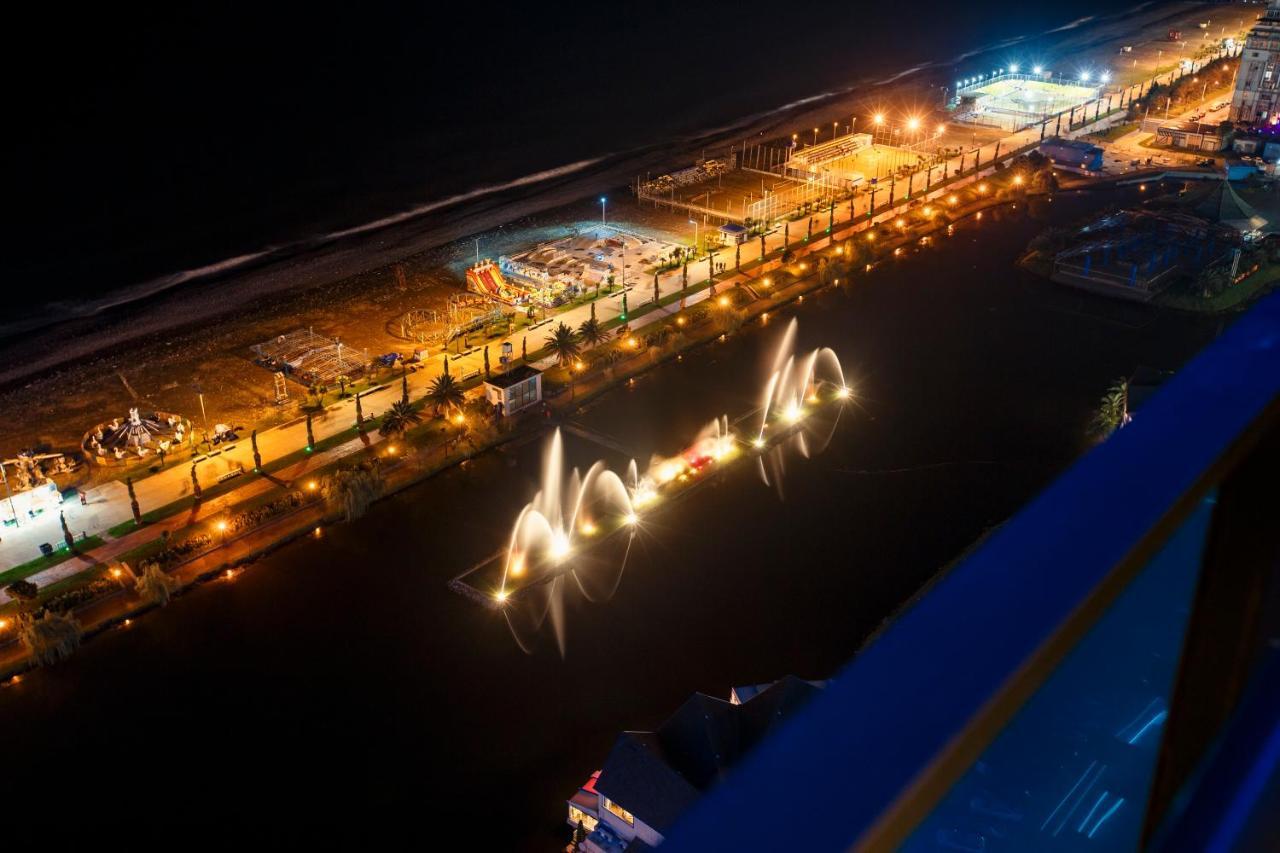 Panorama Orbi City Center Suite Sea View Batumi Exterior foto