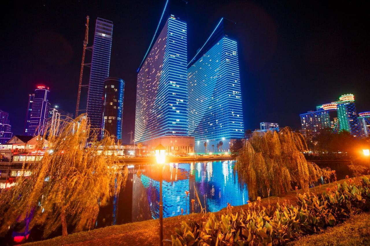 Panorama Orbi City Center Suite Sea View Batumi Exterior foto